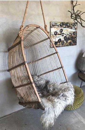 hanging chair