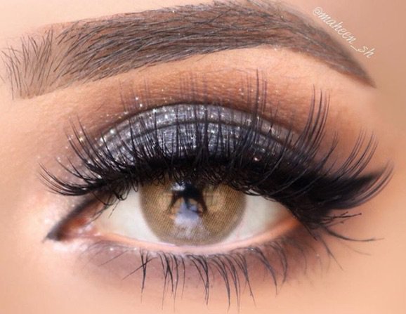 Grey Glitter Eye Makeup