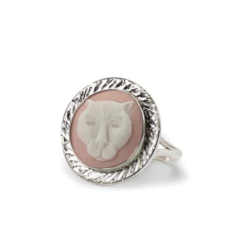 Pink Panther Cameo Ring | Vintouch Italy | Wolf & Badger