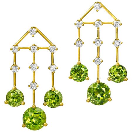 Wendy Brandes August Birthstone Peridot 1.41 Carat Diamond Chandelier Earrings For Sale at 1stDibs