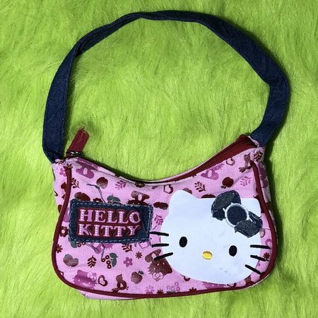 10000% ADORABLE mini hello kitty handbag by Sanrio!⚠️💗This - Depop