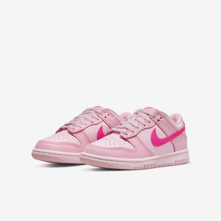 pink dunks