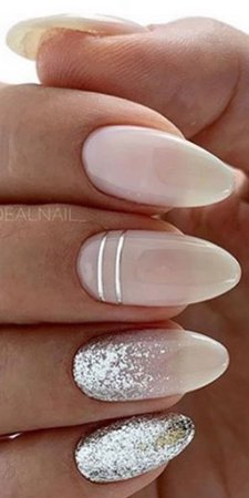 White / Silver Glitter Nails