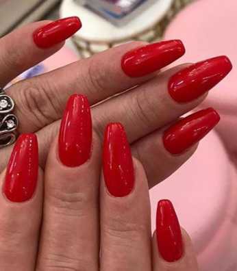 glossy red nails