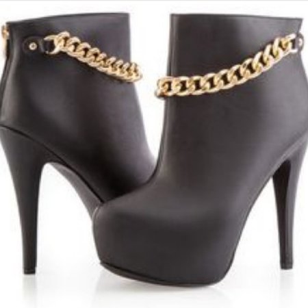 Black Ankle boot with Gold Chain 1