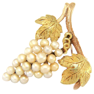 pearl grapes and gold vine