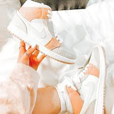aesthetic shoes nike - Google Search