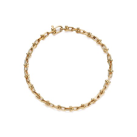 Tiffany HardWear micro link bracelet in 18k gold, medium. | Tiffany & Co.