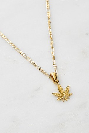 Image Gang Leaf Pendant Gold-Plated Figaro Chain Necklace | Urban Outfitters UK