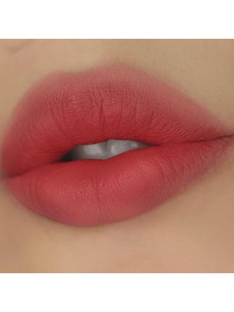 Korean lip