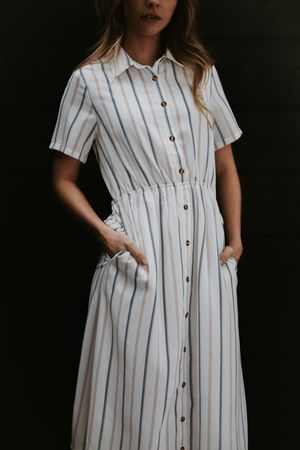 The McKell Button Down Dress in Spring Stripe – Piper & Scoot