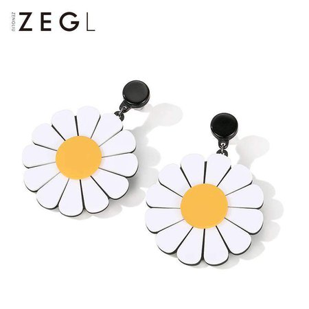 white daisy earrings - Google Search