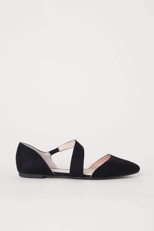 Pointed Ballet Flats - Black