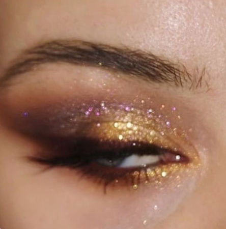 gold eye makeup