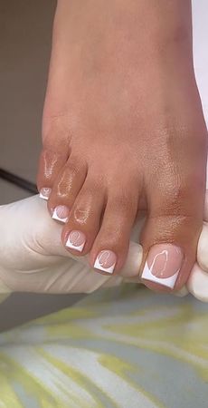 french tip acrylic toes