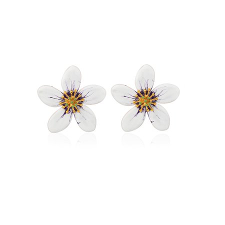 Milou Jewelry White Geranium Flower Earrings