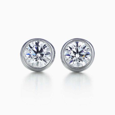 Elsa Peretti® Diamonds by the Yard® earrings in 18k gold. | Tiffany & Co.