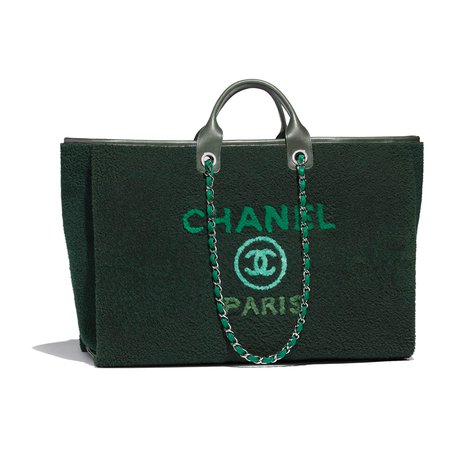Chanel-Green-Shearling-Deauville-Maxi-Shopping-Bag.jpg (800×800)