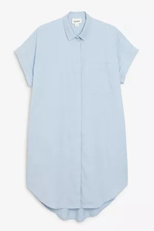 Oversized shirt dress - Bright skies blue - Dresses - Monki WW