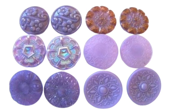 lilac buttons