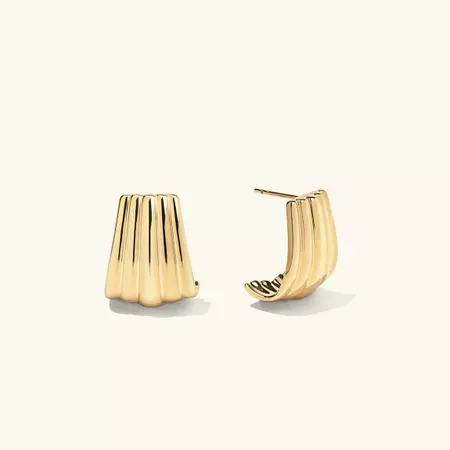 Draped Earrings Gold | ani-jewels.se | Bianca Ingrosso
