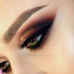 41 Stunning Fall Makeup Looks To Copy ASAP | StayGlam | Dramatic eye makeup, Fall makeup looks, Dramatic smokey eye