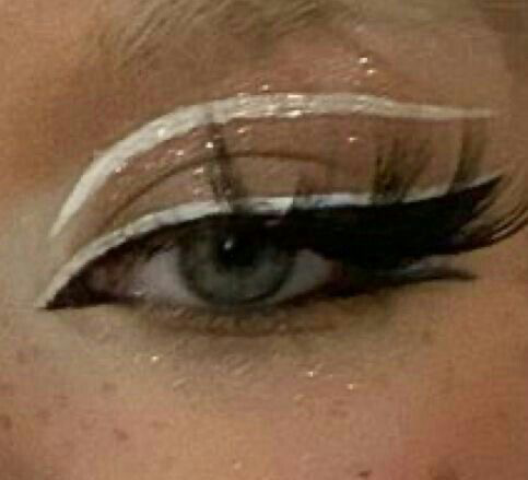 white eyeliner