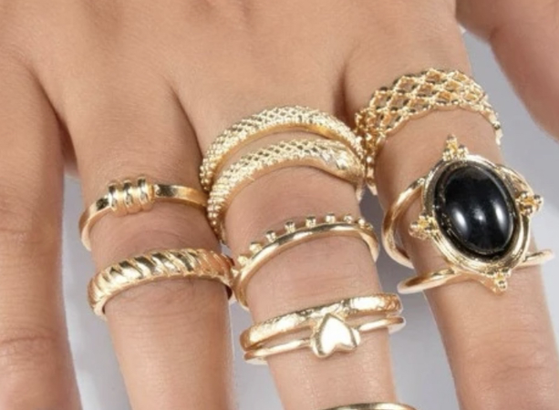 black and gold rings