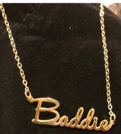 baddie necklace