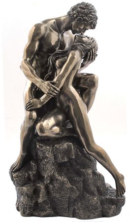 lovers statue