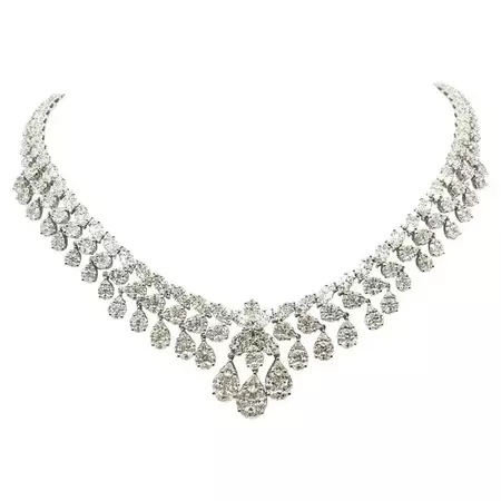 GILIN 18 Karat 29.92 Carat White Gold, Classic White Diamond Necklace For Sale at 1stDibs | white and gold necklace, karat or carat, 18 carat diamond
