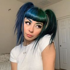 ARCTIC FOX HAIR COLOR @karlaa.w Here’s my new hair and brow debut 💚💙 #splitcolor #hairgoals #pigtails #colorfulhair … (With images) | Split dyed hair, Aesthetic hair, Dyed hair