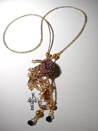 Artisan necklace: Golden Drop | Avatar