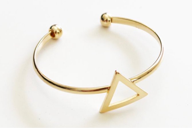 Gold Triangle Bracelet