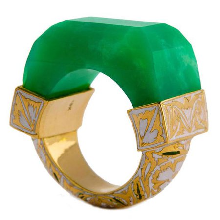 emerald and gold ring jade jagger