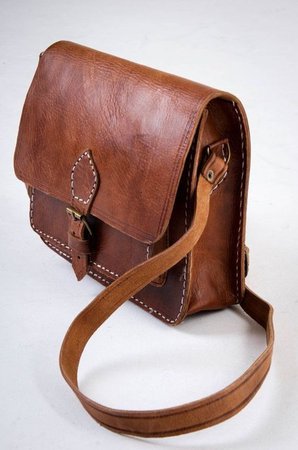 Brown vintage leather bag