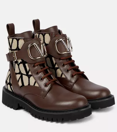 Toile Iconographe Ankle Boots in Brown - Valentino Garavani | Mytheresa