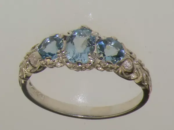 18k White Gold Natural AAA Aquamarine Womens Trilogy Ring - Etsy.de