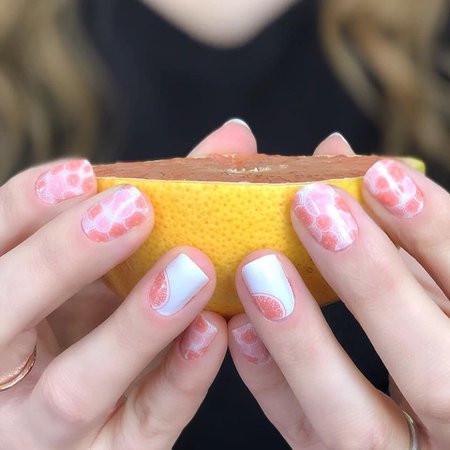 Grapefruit Nails