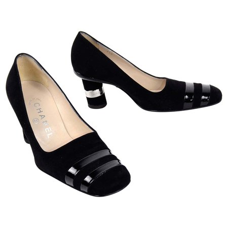 Chanel Autumn Winter 2000 Black Suede Leather Pumps w Round Block Heels 6.5 For Sale at 1stDibs