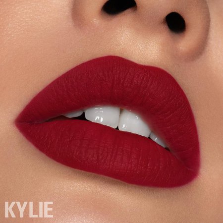 Kylie Cosmetics sur Instagram : Bite Me Matte Lip Kit from the Halloween Collection 🎃🍂 #Oct12