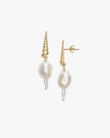 Vallgatan 12 - Anni Lu Turret Shell Baroque Pearl Earring
