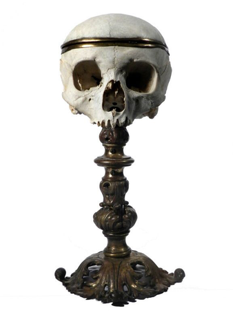 skull candleholder