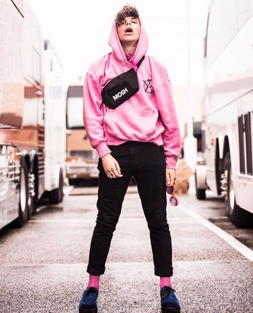yungblud pink hoodie - Google Suche