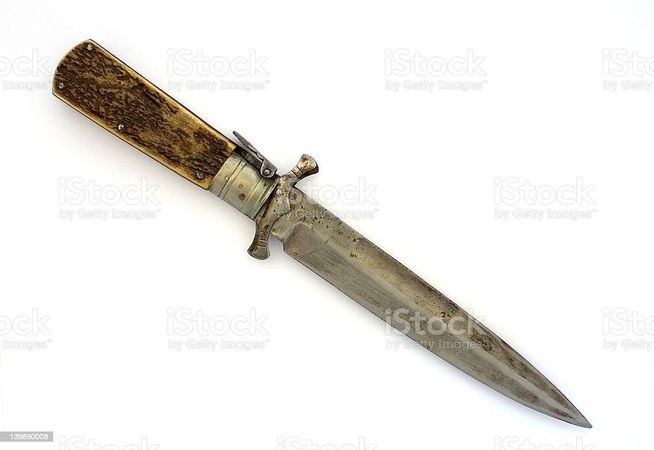 Hunting Pocket Knife Stock Photo - Download Image Now - Knife - Weapon, Penknife, Old - iStock