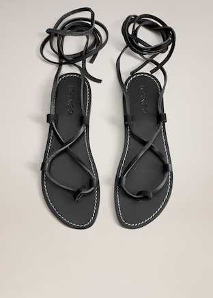 Bantlı deri sandalet - Kadın | Mango Türkiye
