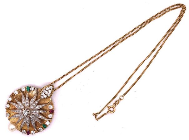 18 Karat Yellow Gold Medallion Pendant Style Necklace with Diamonds and Pearl For Sale at 1stDibs