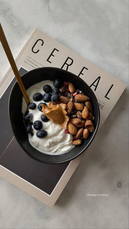 food cereal yogurt parfait nuts healthy eating health aesthetic photo image mood