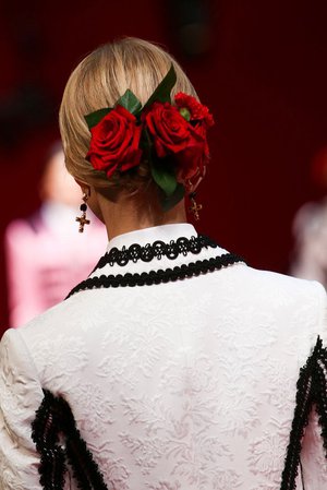 Dolce & Gabbana Rose Hair