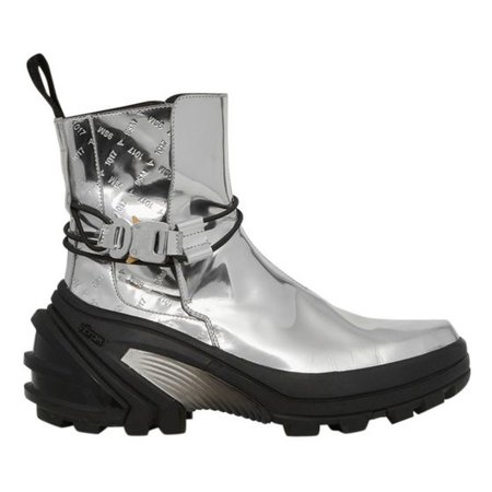 1017 ALYX 9SM LOW BUCKLE BOOT WITH FIXED SOLE / GRY0002 : SILVER
